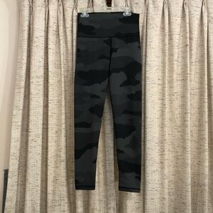 Aerie High-Rise Chill. Play. Move. Camo Leggings